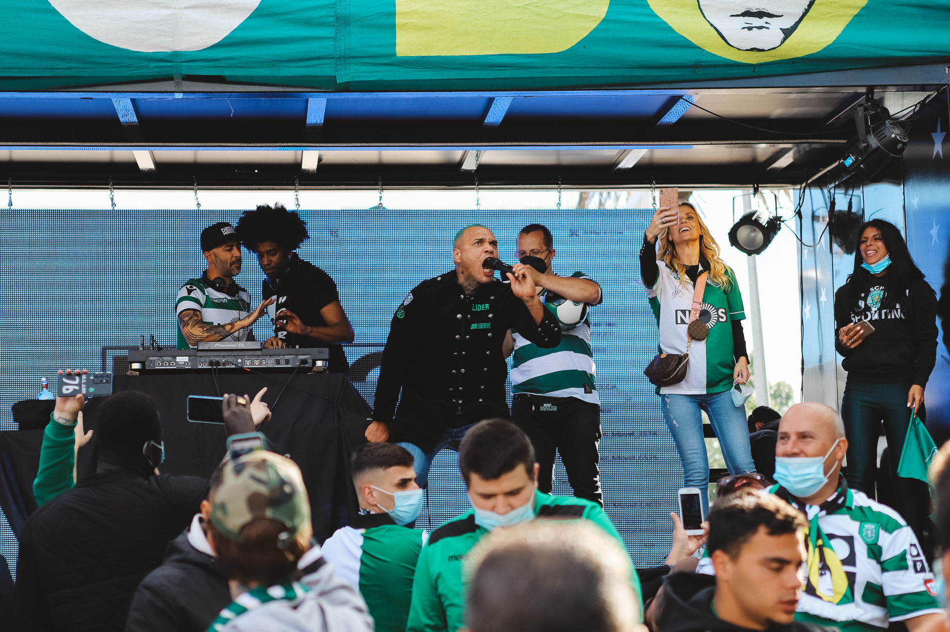 Foto Sporting Campeão 2020-2021 // Alvalade Foto Sporting Campeão 2020-2021 // Alvalade - Imagem 17