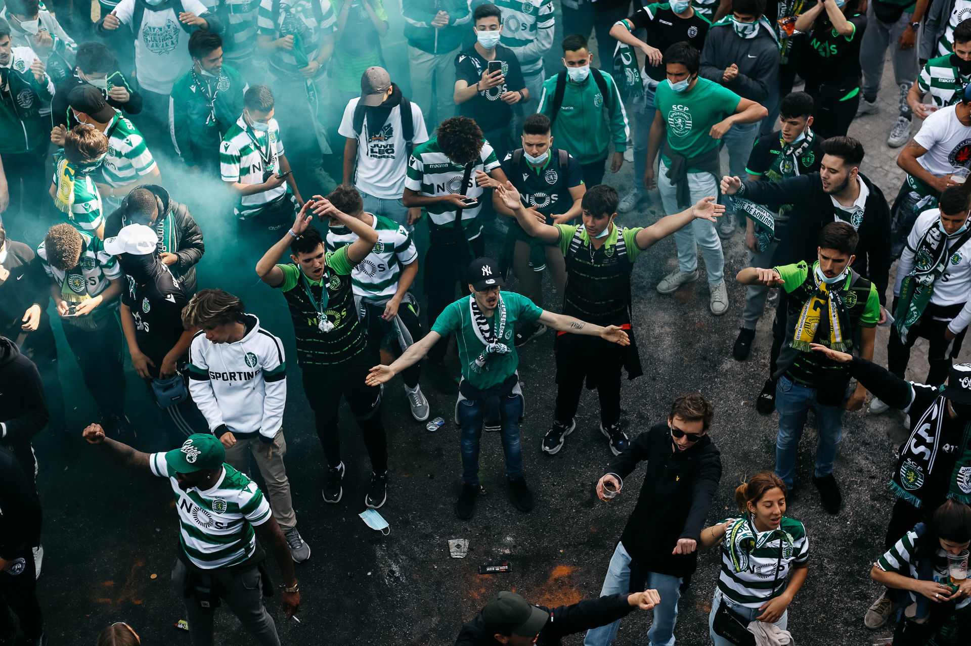 Foto Sporting Campeão 2020-2021 // Alvalade Foto Sporting Campeão 2020-2021 // Alvalade - Imagem 1